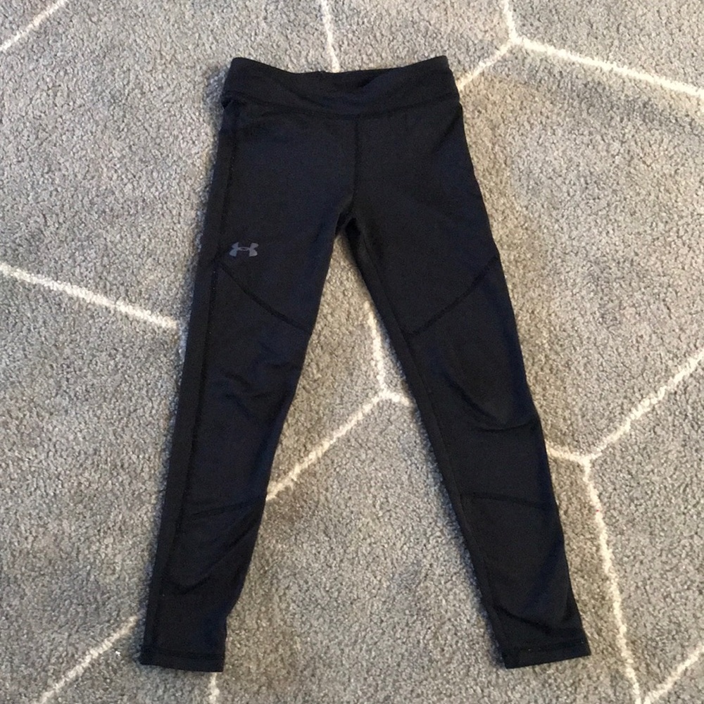 Girls under armour leggings, size small, black